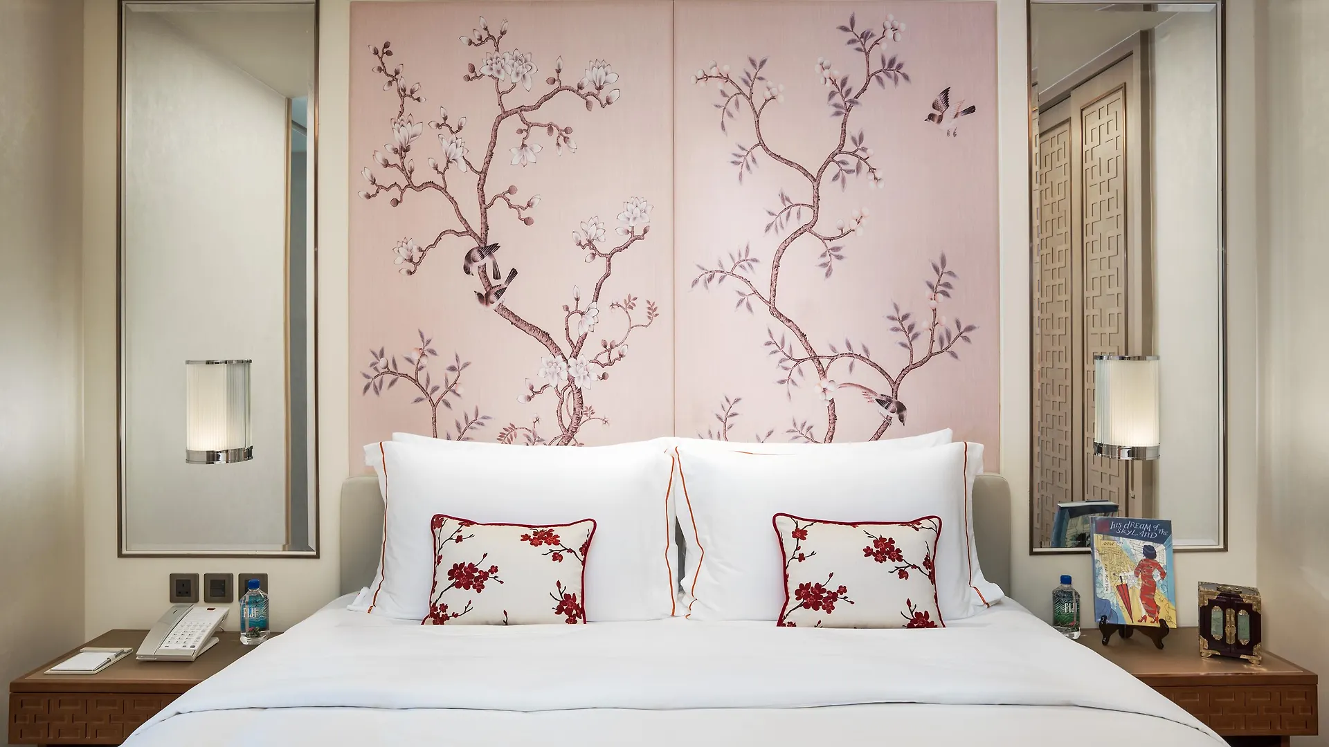 The Pottinger Hong Kong Hotel